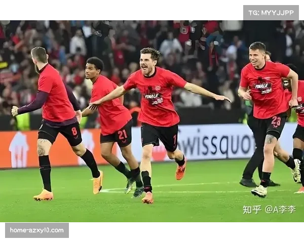 勒沃库森官方确认18岁新星科布里萨大腿受伤预计缺阵至十一月